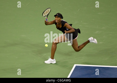 Venus Williams (USA) competing at the 2011 US Open Tennis. Stock Photo