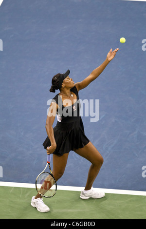 Venus Williams (USA) competing at the 2011 US Open Tennis. Stock Photo