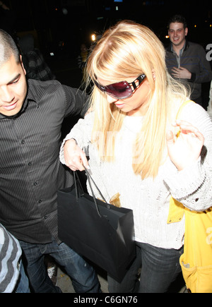 Britney Spears leaves Nine Zero One salon in West Hollywood Los Angeles, California - 26.02.10 RHS Stock Photo