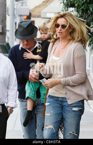 Rod Stewart was spotted entering a medical building with his son ...