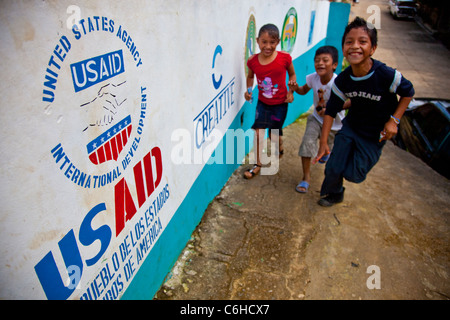 USAID development youth project , Por Mi Barrio, against gangs, San Salvador, El Salvador Stock Photo