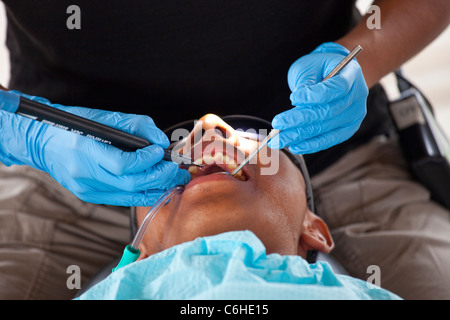 Dental work from the USNS Comfort Hospital Ship, San Salvador, El Salvador Stock Photo