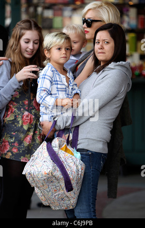 Gwen Stefani, Zuma Rossdale and Kingston Rossdale Gwen Stefani shopping with her family at The Grove in Hollywood Los Angeles, Stock Photo