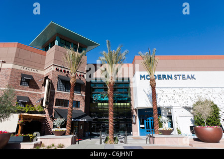 Scottsdale fashion square hi-res stock photography and images - Alamy
