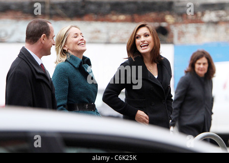 Christopher Meloni, Sharon Stone, Mariska Hargitay on the set of 'Law and Order: Special Victims Unit' filming in Tribeca. New Stock Photo