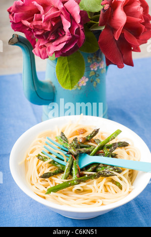 Spaghetti with asparagus, ginger and soy sauce Stock Photo