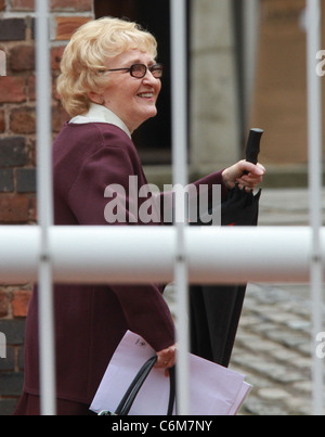 Eileen Derbyshire 'Coronation Street' stars arriving at the Granada Television studios. Manchester, England - 09.08.10 Stock Photo