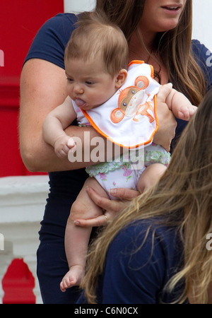 Carly Zucker aka Carly Cole's baby daughter, Ruby Tatiana The wife of Chelsea football player Joe Cole, out with friends and Stock Photo