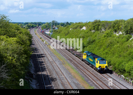 70009 heads a disappointingly lightly loaded 4O49 09:59 Birch Coppice to Southampton liner through Cholsey on 09 May 2011. Stock Photo