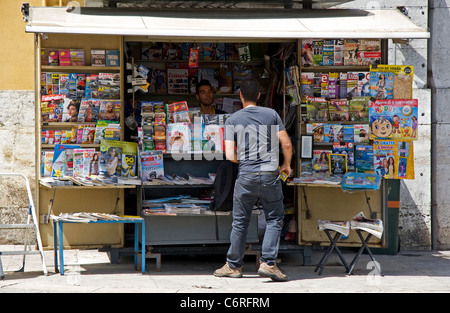 Newspaper kiosk, central Lisbon, Portugal Stock Photo