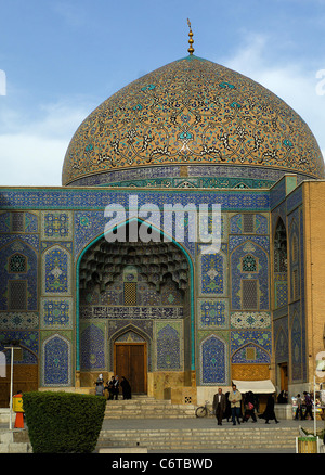 The Sheikh Lotfollah Mosque in Isfahan, built in the early 17th century, is certainly the most exquisite mosque in Iran. Stock Photo