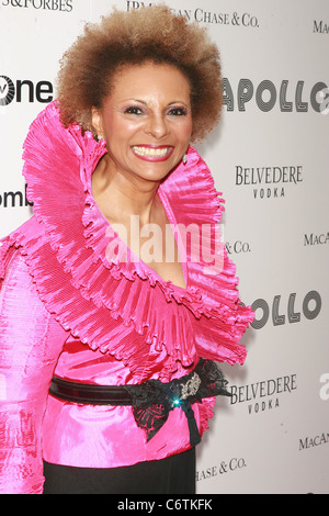 Leslie Uggams , 2010 Apollo Theater Spring Benefit Concert & Awards Ceremony at The Apollo Theater New York City, USA - Stock Photo