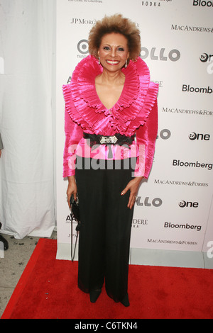 Leslie Uggams , 2010 Apollo Theater Spring Benefit Concert & Awards Ceremony at The Apollo Theater New York City, USA - Stock Photo