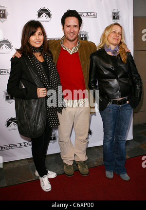 Gina Gershon, Rob Morrow and wife Debbon Ayer Project A.L.S. 7th Annual LA Benefit Lucky Strike Bowling Alley Los Angeles, USA Stock Photo