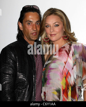 Elisabeth Rohm and husband Ron Wooster Fashion Designer Gilbert ...