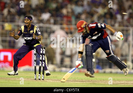 Delhi Daredevils batsman Gautam Gambhir is run out Against the Delhi Daredevils During The Indian Premier League - 39th match Stock Photo