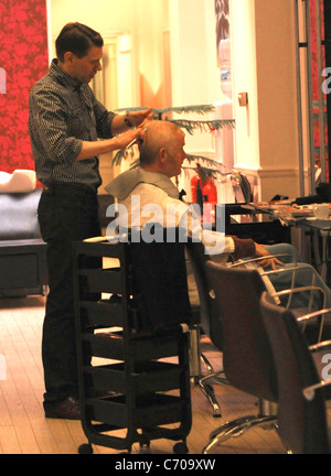 Chris Evans The ginger DJ and broadcaster gets a cut and style at a trendy salon in Central London. London, England - 14.04.10 Stock Photo