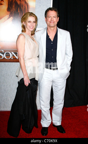 Greg Kinnear and wife Helen Labdon at the "Feast of Love" Los Angeles