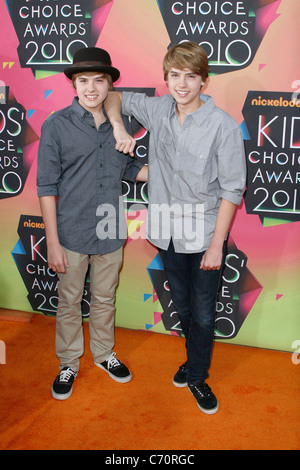 Dylan Sprouse and Cole Sprouse Nickelodeon's 23rd Annual Kids' Choice Awards - Arrivals held at UCLA's Pauley Pavilion Los Stock Photo