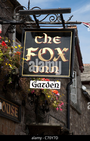 Fox Inn, Corfe Castle, Dorset, England, UK Stock Photo