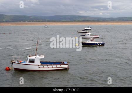 The sea-front t Aberdyfi at the mouth of the estuary of River Dyfi in Gwynedd, Wales. Areas is popular with holiday makers. Stock Photo