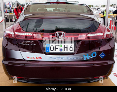 Ecovelocity motor festival London - Honda FCX Clarity fuel cell vehicle Stock Photo