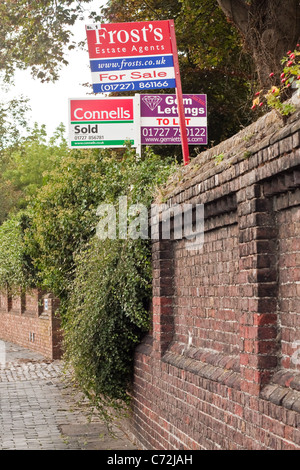 For sale/to let/sold signs for properties in St Albans, UK Stock Photo