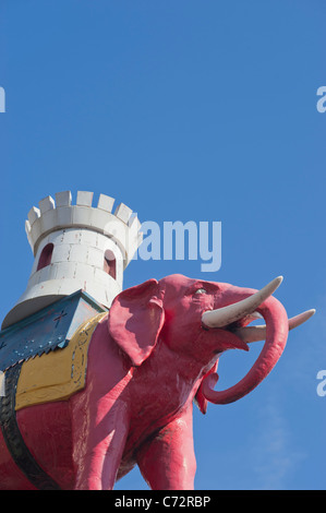 Statue or sculpture outside the Elephant and Castle Shopping Centre in south-east London with a clear blue sky. Stock Photo