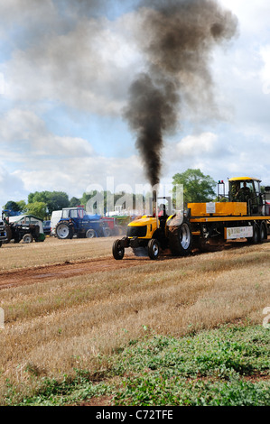 Tractor Pulling .Moorgreen Agricultural Show Nottinghamshire England. Stock Photo