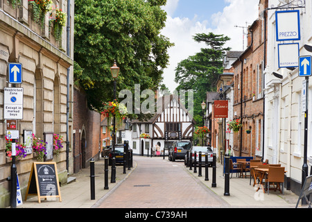 Cafes and restaurants on Castle Street in the old town centre, Warwick, Warwickshire, England, UK Stock Photo