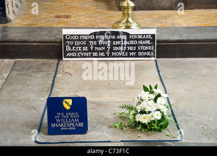 The grave of William Shakespeare in the Church of the Holy Trinity, Stratford-upon-Avon, Warwickshire, England, UK Stock Photo