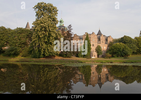 Bueckeburg Castle and moat with reflection in the water, Bueckeburg, Lower Saxony, northern Germany