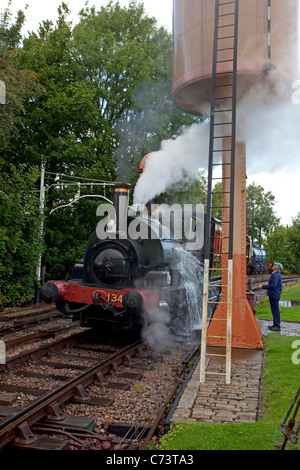 steam engine number 1340 trojan filling up with water