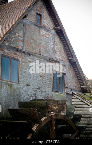 Mapledurham water mill Stock Photo