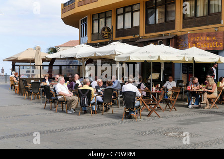 Sidewalk café, Puerto de la Cruz, Tenerife, Canary Islands, Spain, Europe Stock Photo
