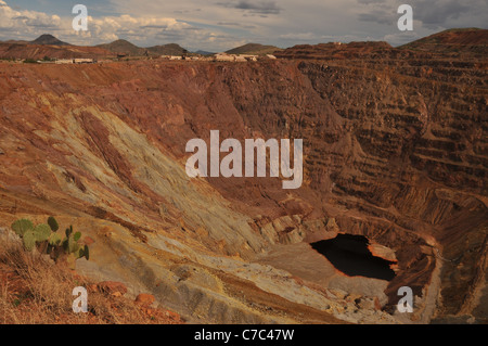 The Lavender Pit copper strip open pit mine in Bisbee, Arizona, USA. Stock Photo