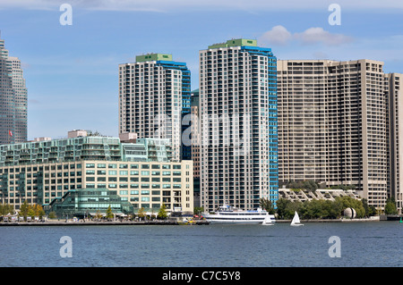 Toronto Harbourfront, Queens Quay, Condos on the Waterfront Stock Photo