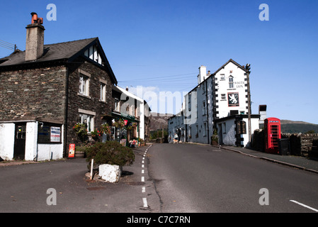 White lion patterdale hi res stock photography and images Alamy