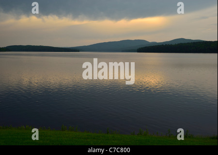 The Moore Reservoir at the border of Vermont and New Hampshire is fed by the Connecticut river, Concord NH Stock Photo