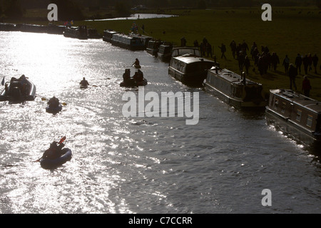 David Walliams swimming at the start of his 140 mile swim of the river Thames in aid of Sport Relief. Stock Photo