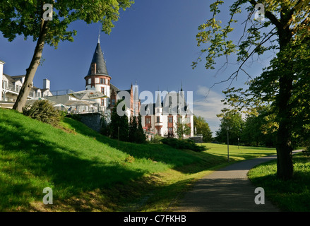 Schloss Klink Hotel near Waren on Müritz Lake, Mecklenburg-Western Pomerania,  Germany, Europe. Stock Photo