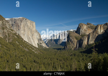 Yosemite Valley from tunnel view lookout Stock Photo