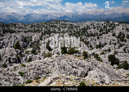 Karstic geology of Taurus Range in Mediterranean Turkey Stock Photo