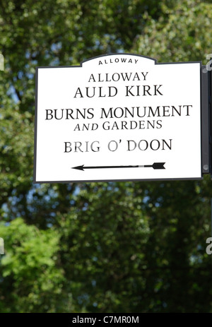 Direction sign to Alloway Auld Kirk, Robert Burns Monument and Gardens and Brig O' Doon, Alloway, South Ayrshire, Scotland, UK Stock Photo