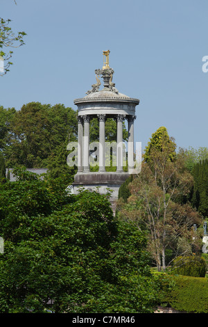 Robert Burns Monument in the Memorial Gardens, Alloway, South Ayrshire, Scotland, UK Stock Photo
