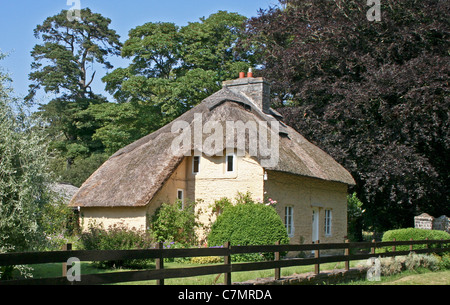 Thatched cottage in Merthyr Mawr Bridgend Stock Photo