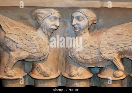 Spain, St. James Way: Romanesque capital with mythological figures in the Cathedral of Santo Domingo de la Calzada Stock Photo