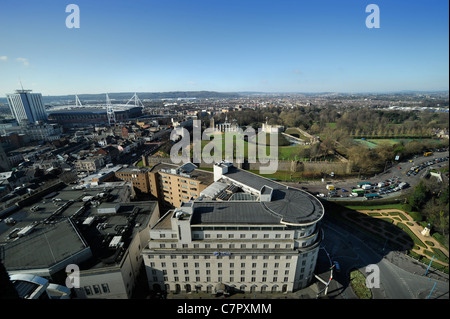 An elevated view of the Welsh city of Cardiff with the Hilton Hotel (front), Castle (behind) and the Millennium Stadium (left) S Stock Photo