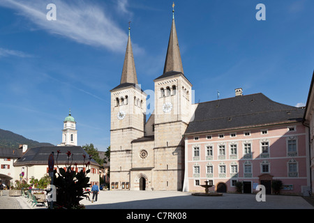 Schlossplatz Berchtesgaden with collegiate church of St. Peter and John the Baptist - Berchtesgaden, Bavaria, Germany, Europe Stock Photo