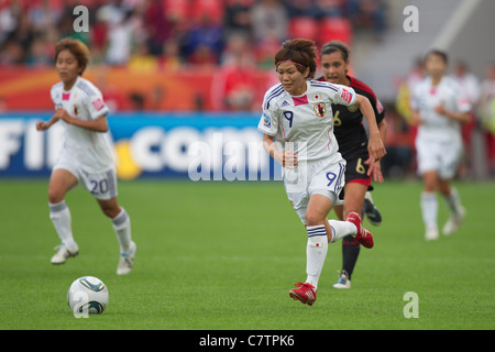 Nahomi Kawasumi of Japan (9) races for the ball during a FIFA Women's World Cup Group B match against Mexico July 1, 2011. Stock Photo
